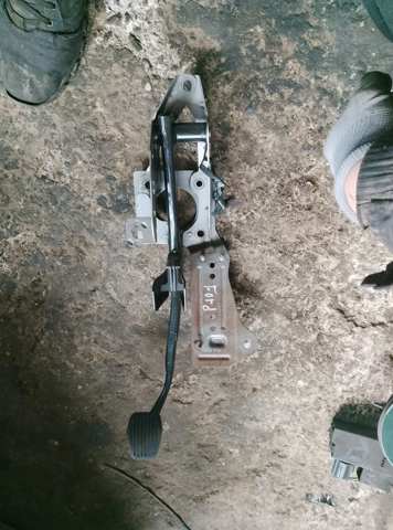 Педаль гальма