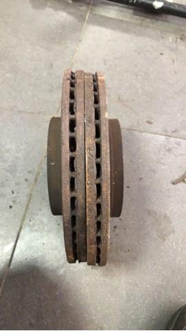 Диск тормозной передний