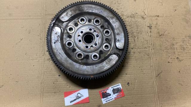 Маховик двигуна — фото 4