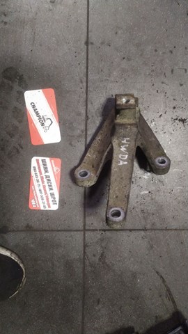 Кронштейн двигателя