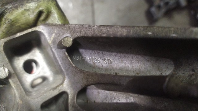 Кранштейн коробки