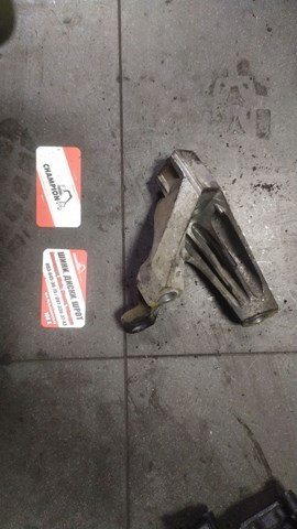 Кранштейн коробки