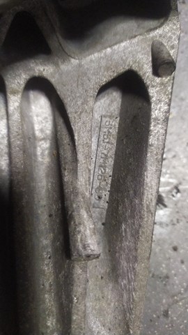 Кранштейн коробки