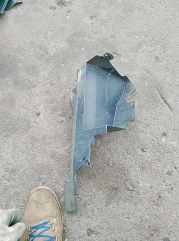 Повітропровід (дефлектор) радіатора, правий