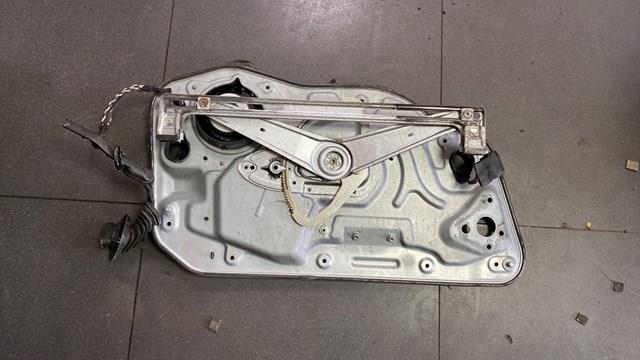 стеклоподъемник передний правый