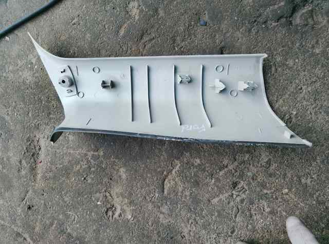 Обшивка стойки задней правой