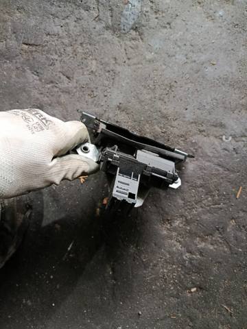 Петля замка