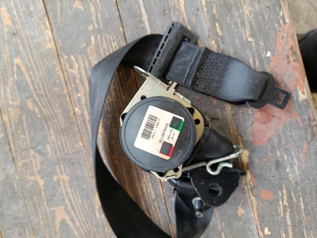 Ремінь безпеки — фото 1