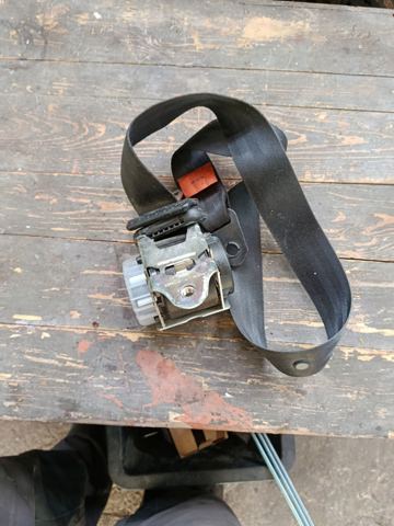 Ремінь безпеки — фото 6