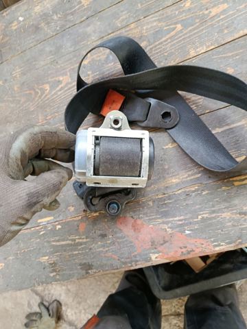 Ремінь безпеки — фото 3