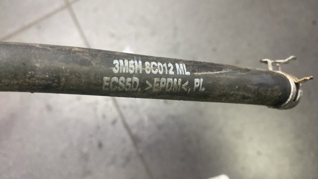 Шланг розширювального бачка, нижній