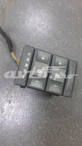 кнопка обогрева сидений