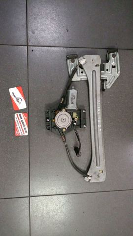 Задній двигун механізму