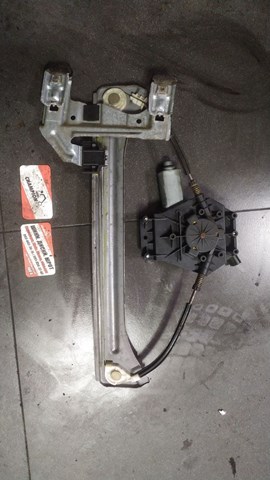 Моторчик стеклоподъемника задний правый