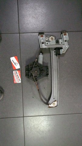 Передній двигун механізму