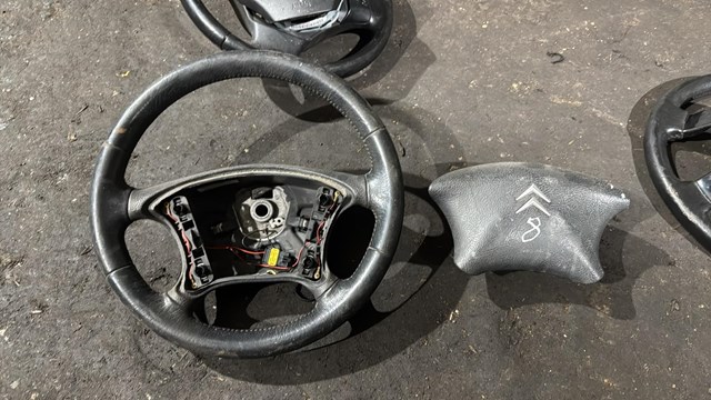 Подушка безопасности (AIRBAG) водительская