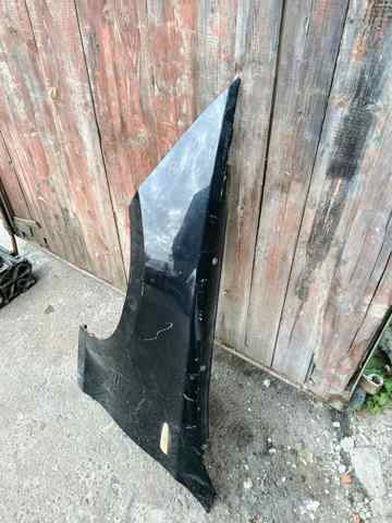 Крило переднє ліве