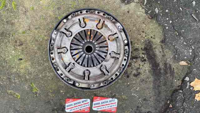 Маховик двигуна — фото 1