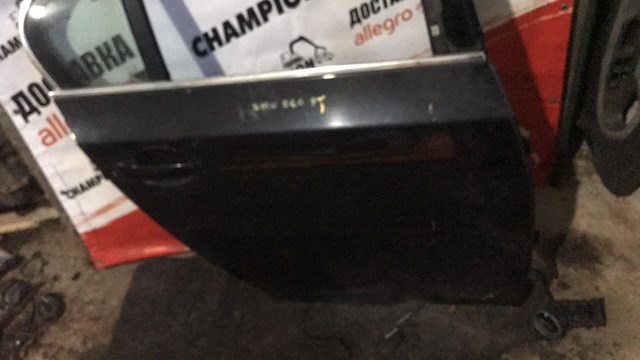 Дверь задняя правая