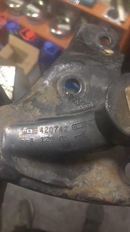 420742 RENAULT купить в Ужгород
