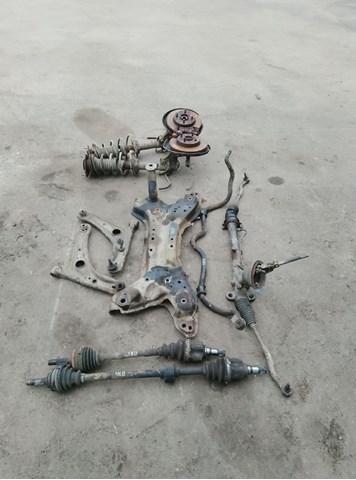 Полуось (привод) передняя левая