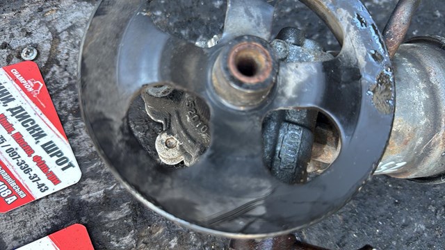 Насос гидроусилителя руля (ГУР)