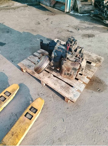 Главная пара (дифференциала) переднего моста