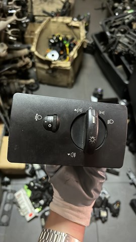 перемикач світла