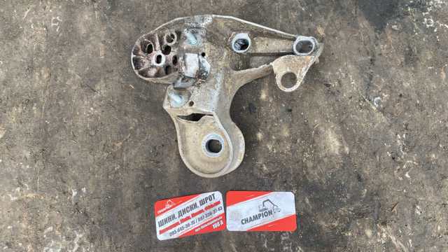 Кронштейн подушки (опори) двигуна, лівої — фото 3