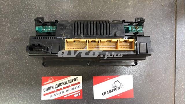 блок управления климат контролем audi a6 c5