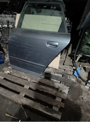 Держатель наружной ручки двери, задней левой 4B1837885A VAG