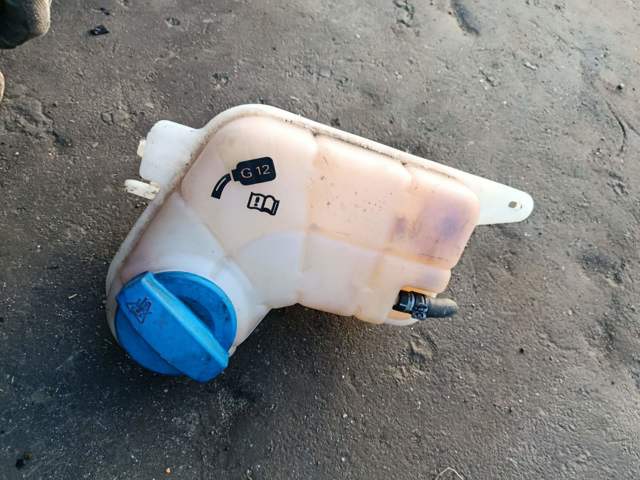 Бачок системи охолодження, розширювальний — фото 9