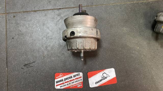 Подушка (опора) двигуна, права