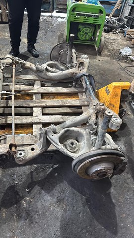 Подвеска задняя 4F0505235AJ VAG