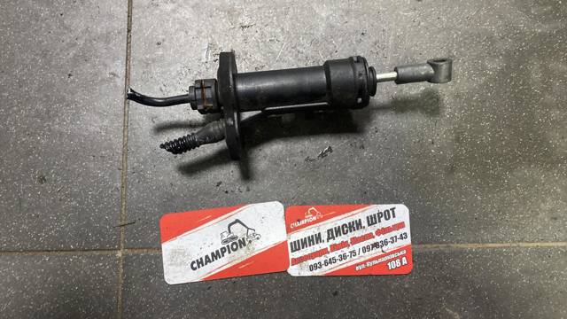 Циліндр зчеплення, головний — фото 3