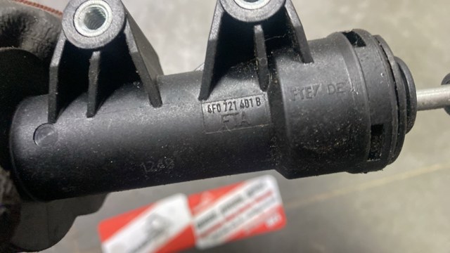 Циліндр зчеплення, головний — фото 2