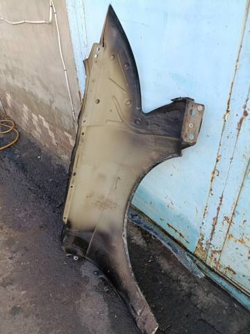 Крило переднє ліве Lift LY9B