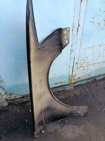 Крило переднє ліве Lift LY9B