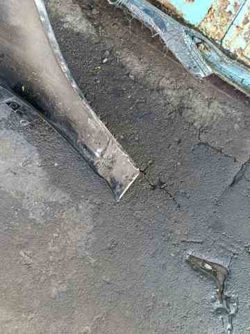 Крило переднє ліве Lift LY9B