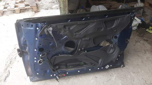 VAG 4F0831052F Дверь передняя правая в наличии Одесса