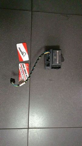 Блок комфорту передніх дверей