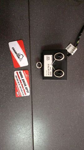 Блок комфорту передніх дверей