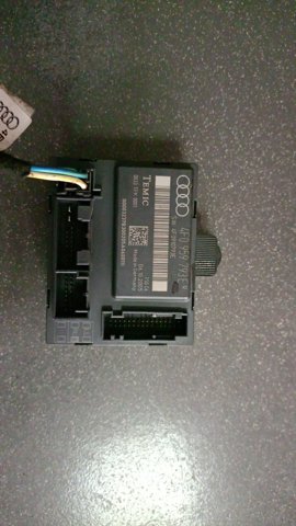 Блок комфорту передніх дверей