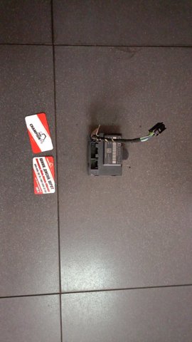 Блок комфорту задніх дверей