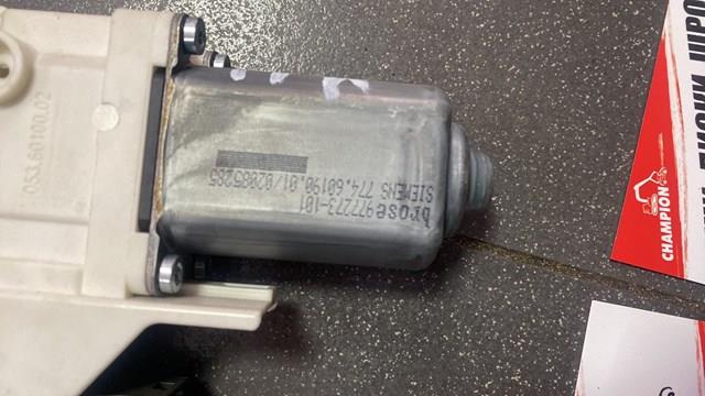 Мотор стеклоподъемника двери передней левой