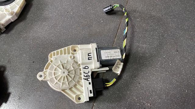 Мотор стеклоподъемника двери передней правой