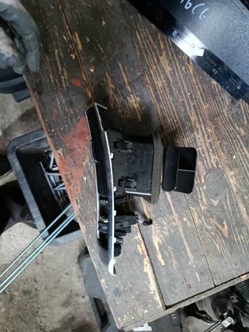 Решітка повітрозабірника салону — фото 4