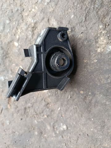 Кронштейн ручки відкривання капота — фото 3