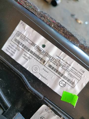 Бардачок пасажира — фото 2