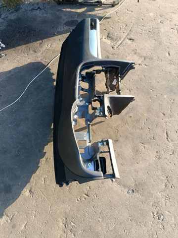 Панель приладів торпеди маємо 2шт